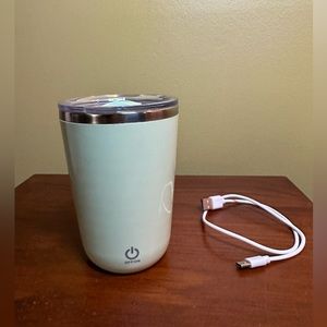 Rechargeable Self-Stirring Mug - N w/o T